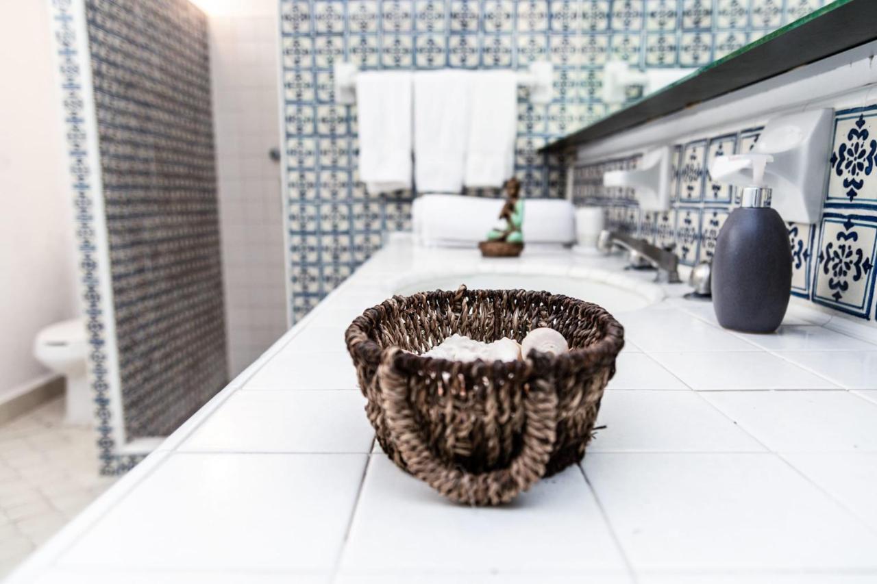 Casa Galeana- Tropical 1-Bd 1-Wc Mountain Top Luxury Suite With Stunning Views Ajijic Ngoại thất bức ảnh
