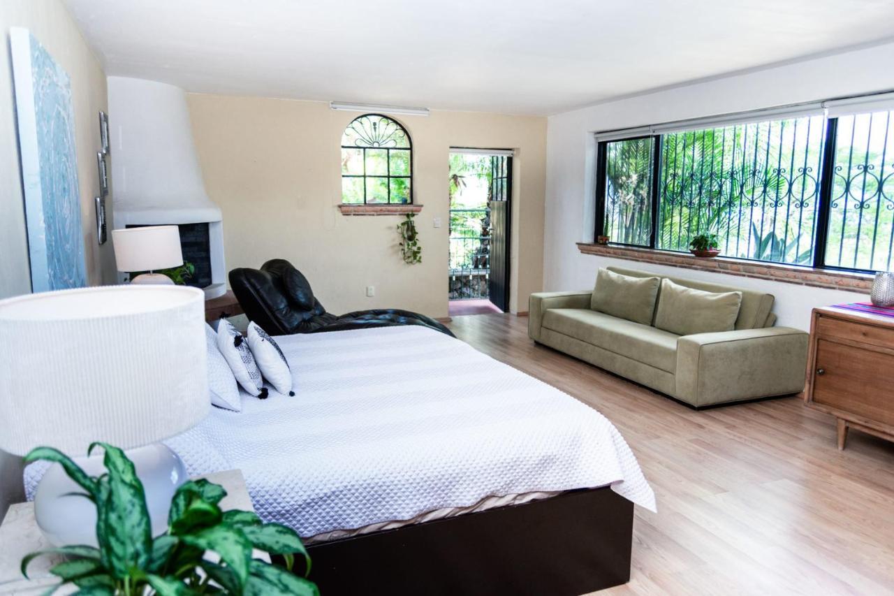 Casa Galeana- Tropical 1-Bd 1-Wc Mountain Top Luxury Suite With Stunning Views Ajijic Ngoại thất bức ảnh