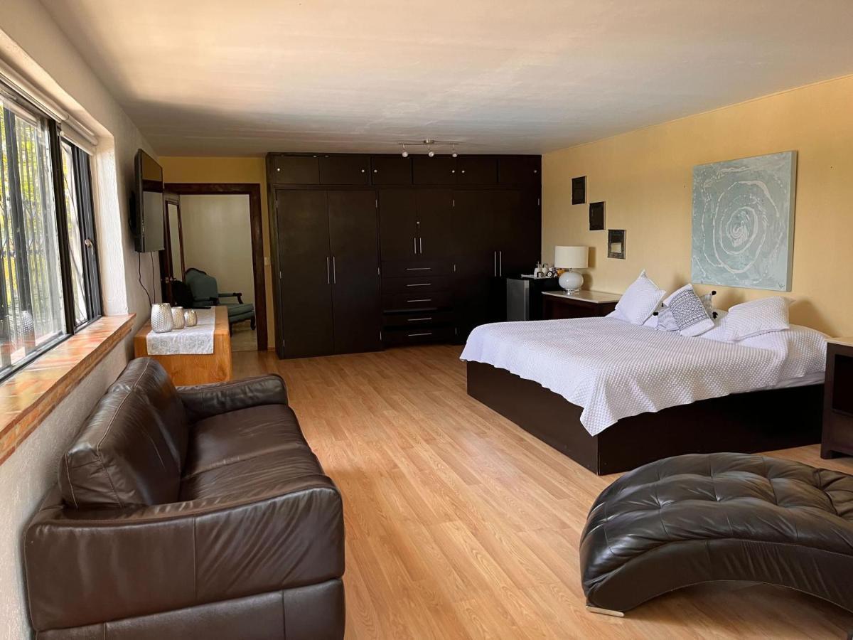 Casa Galeana- Tropical 1-Bd 1-Wc Mountain Top Luxury Suite With Stunning Views Ajijic Ngoại thất bức ảnh