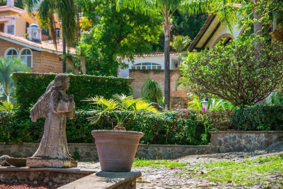 Casa Galeana- Tropical 1-Bd 1-Wc Mountain Top Luxury Suite With Stunning Views Ajijic Ngoại thất bức ảnh